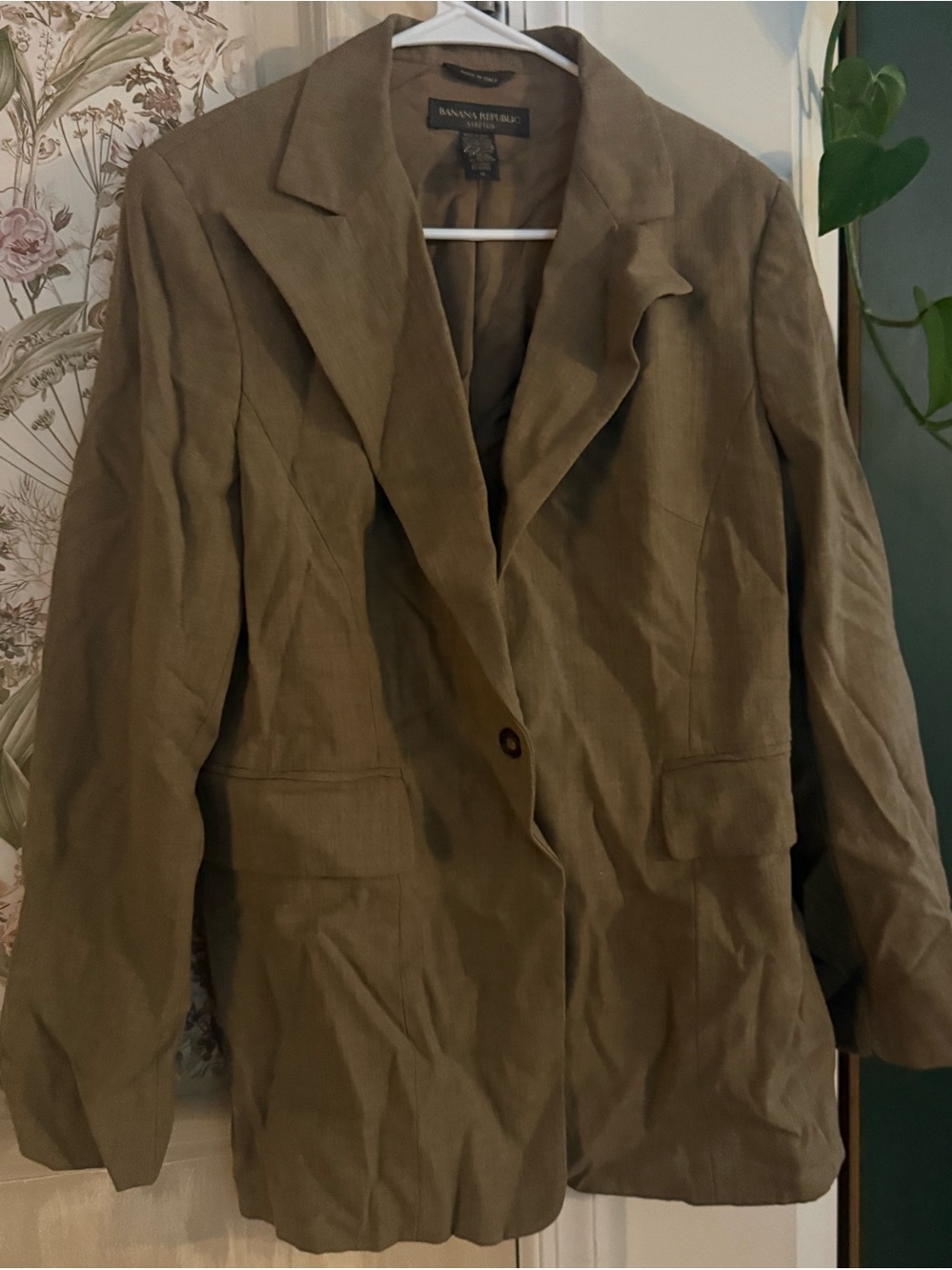 Banana Republic Olive-Tone Single-Button Blazer